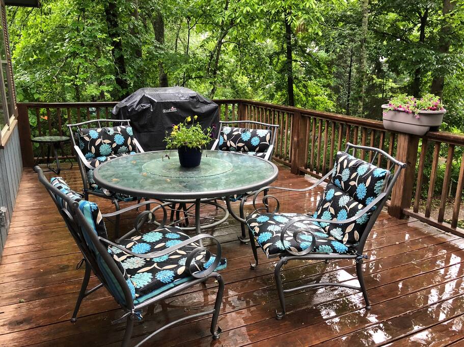 LARGE Deck with newer GAS GRILL and COMFY chairs / table