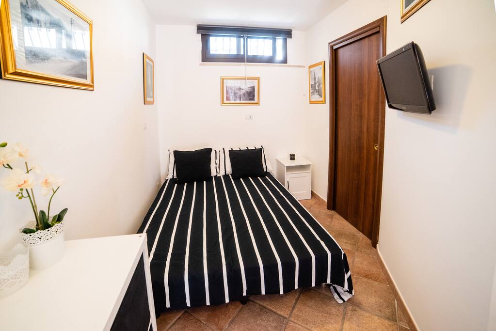 Double bed