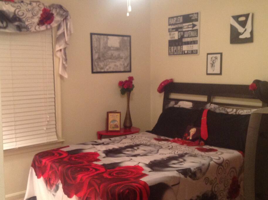 Enter the roses of comfort, and be swept away