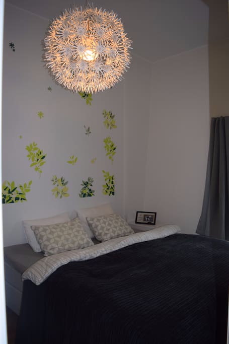 Second bedroom