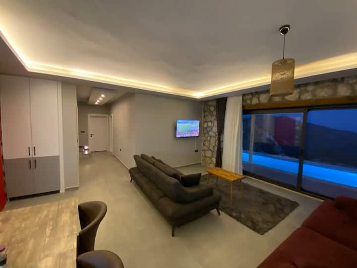 Fethiye De Müstakil Ful Deniz Manzaralı 3+1 Villa - Faralya