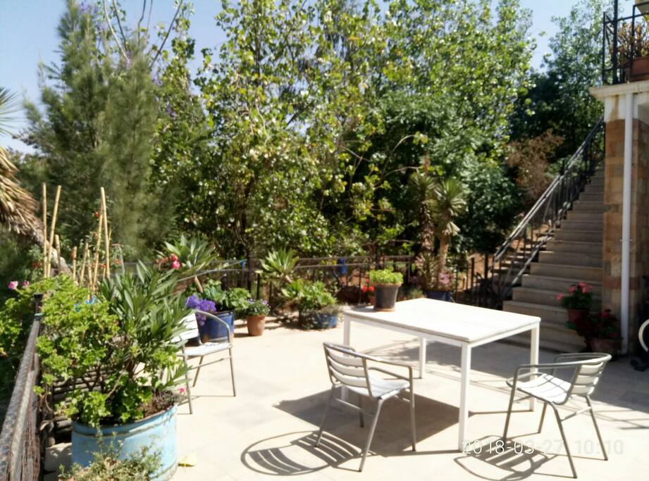 Terrace - house entrance
