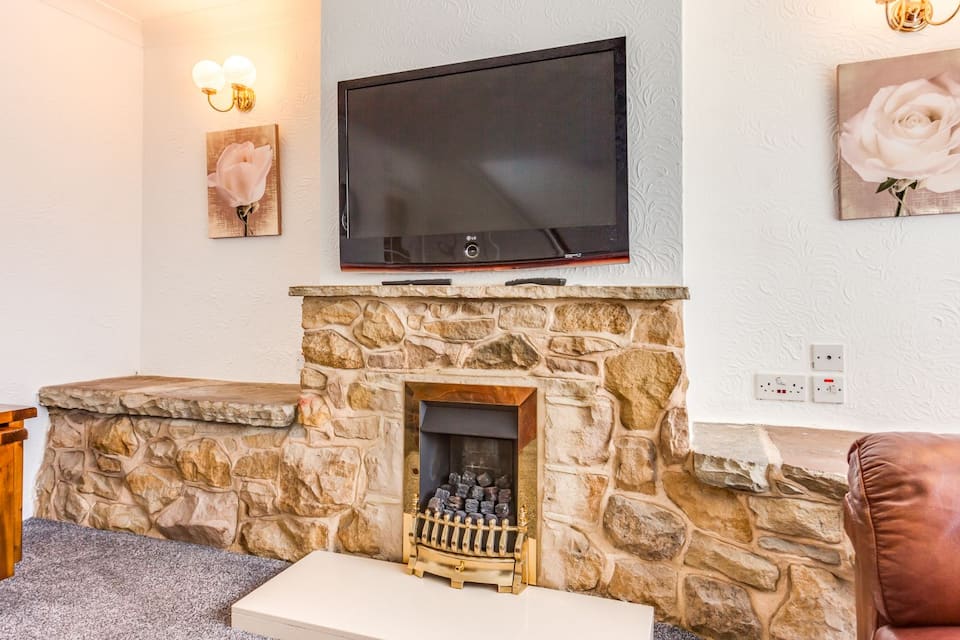 Delightful Garforth Home — photo 1