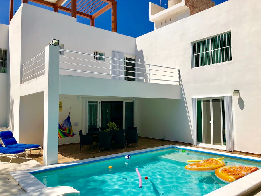 Perfecta atmósfera para disfrutar de la alberca privada