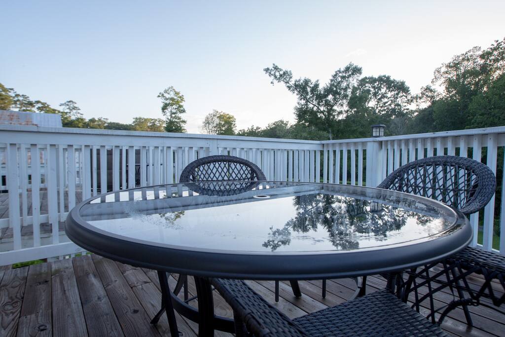 Deck