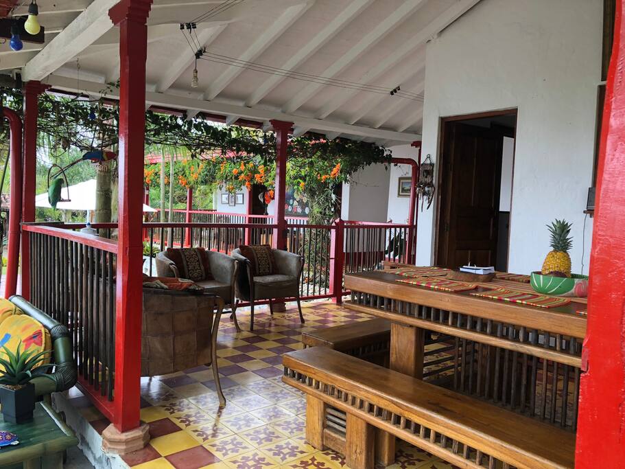 Sala y Comedor.