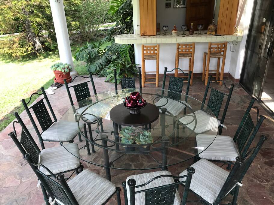 Terraza + Bar