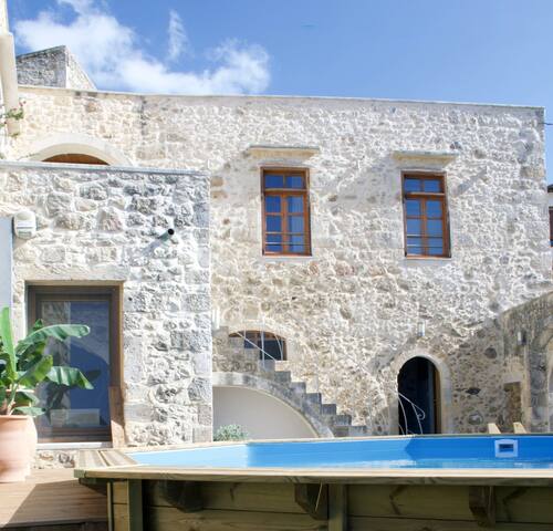 Villa Loucrina • Sea view • Hammam • Jacuzzi gallery image 4