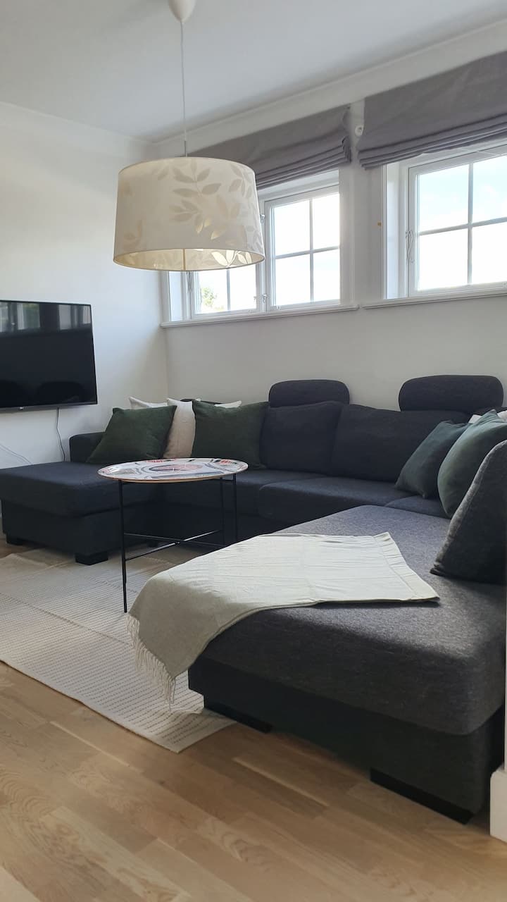 Trevlig Lägenhet I Villa Nära Hav Och Natur - Stockholm