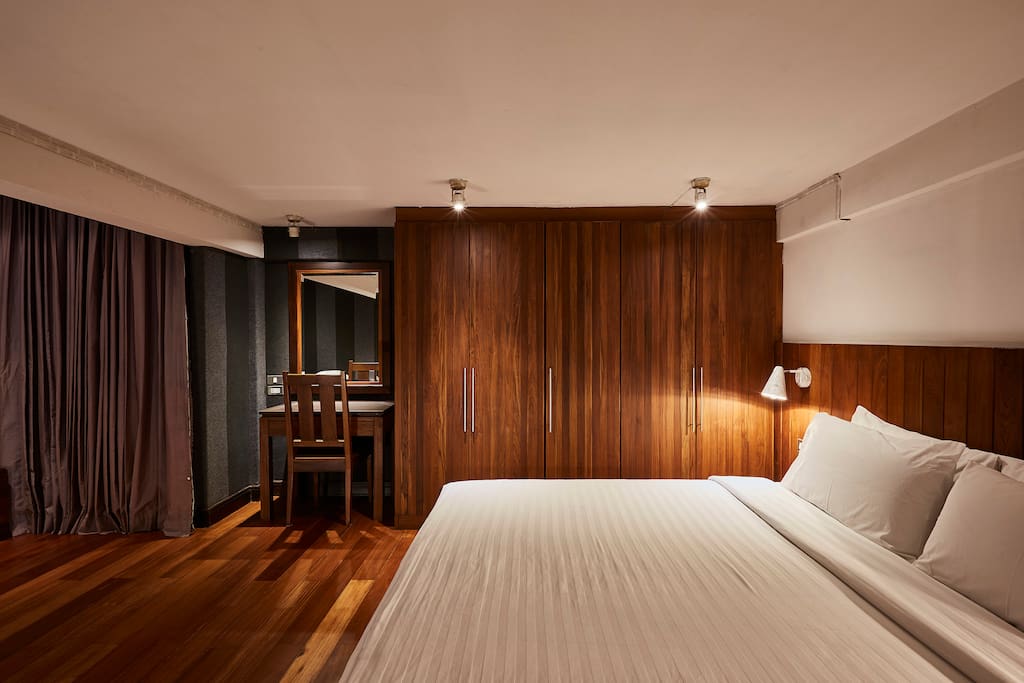 LUXX's Studio Zen garden room