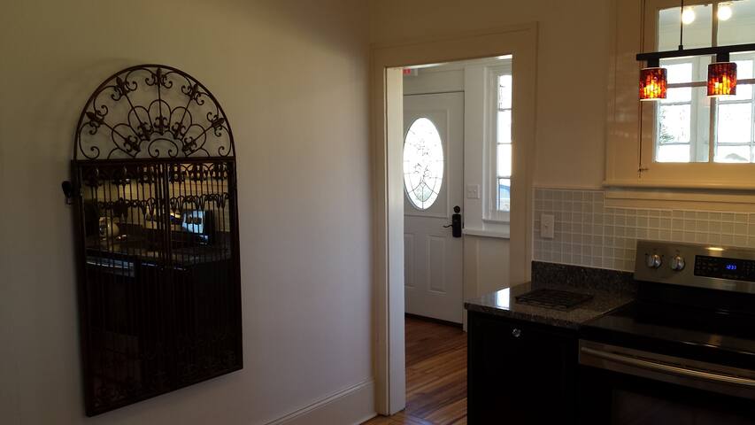 Haywood House Asheville (West Asheville) gallery image 5