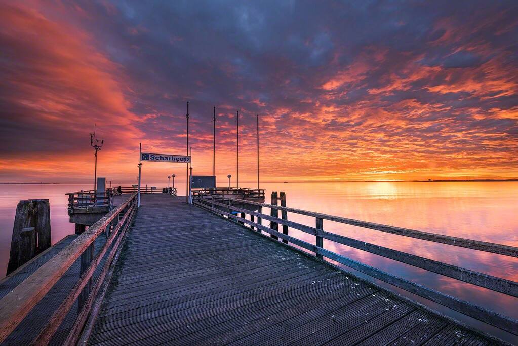 Sonnenaufgang Seebrücke Scharbeutz