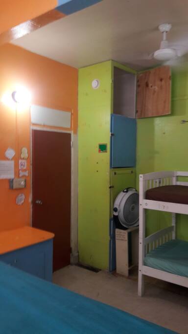 Private door, lockers, pedestal and ceiling airfans
