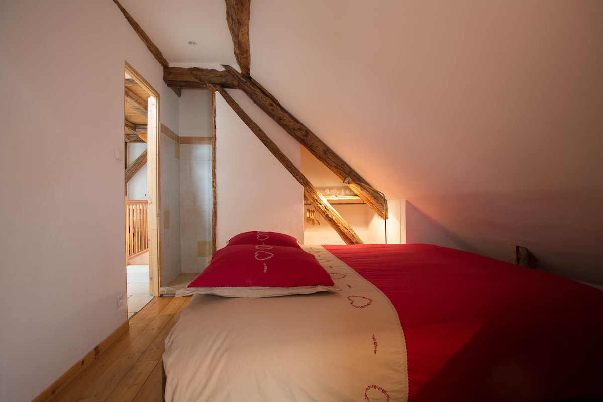 Chambre principale au dernier étage 
(lit king size )