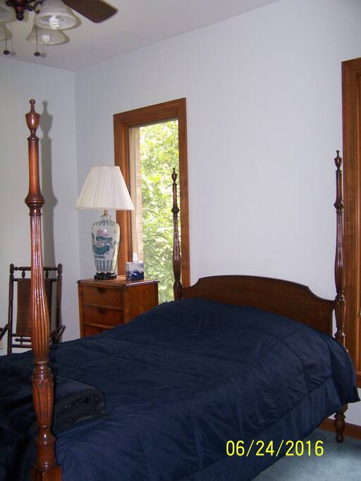 Bedroom #2 - Full size bed sleeps 2 with large closet