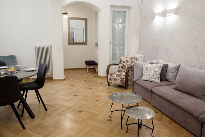 Luxury 3BD Apartment in Kolonaki gallery image 4