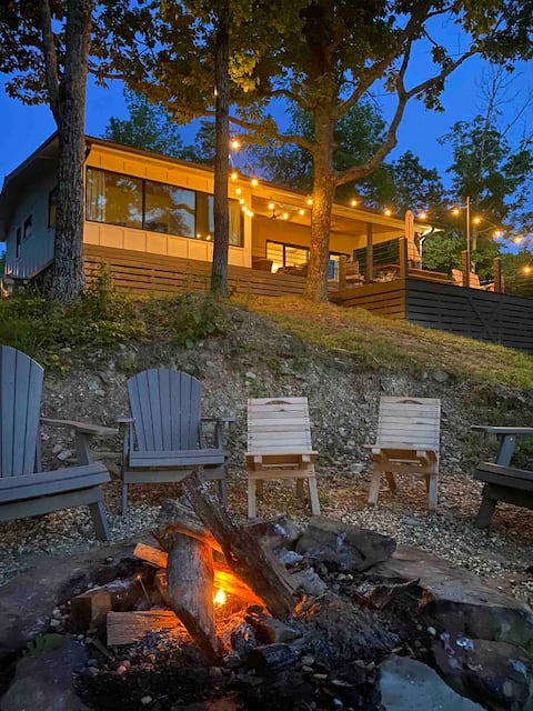 2-acre lakefront home with carriage house