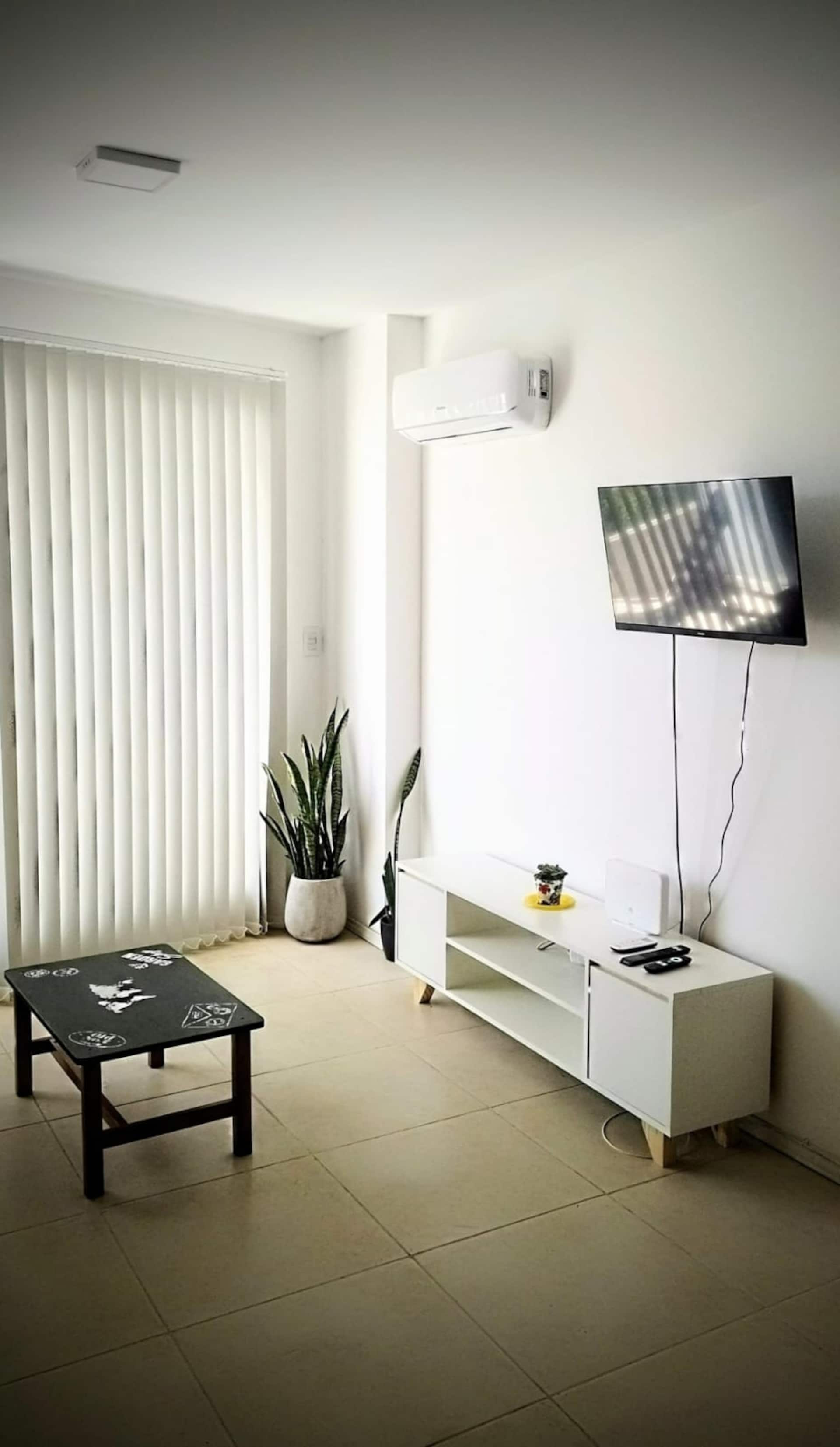 Kitnet novo em Palermo Hollywood