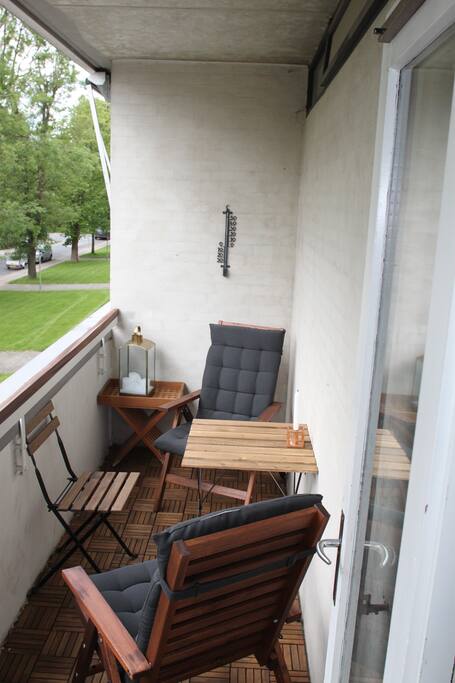 Vest balcony