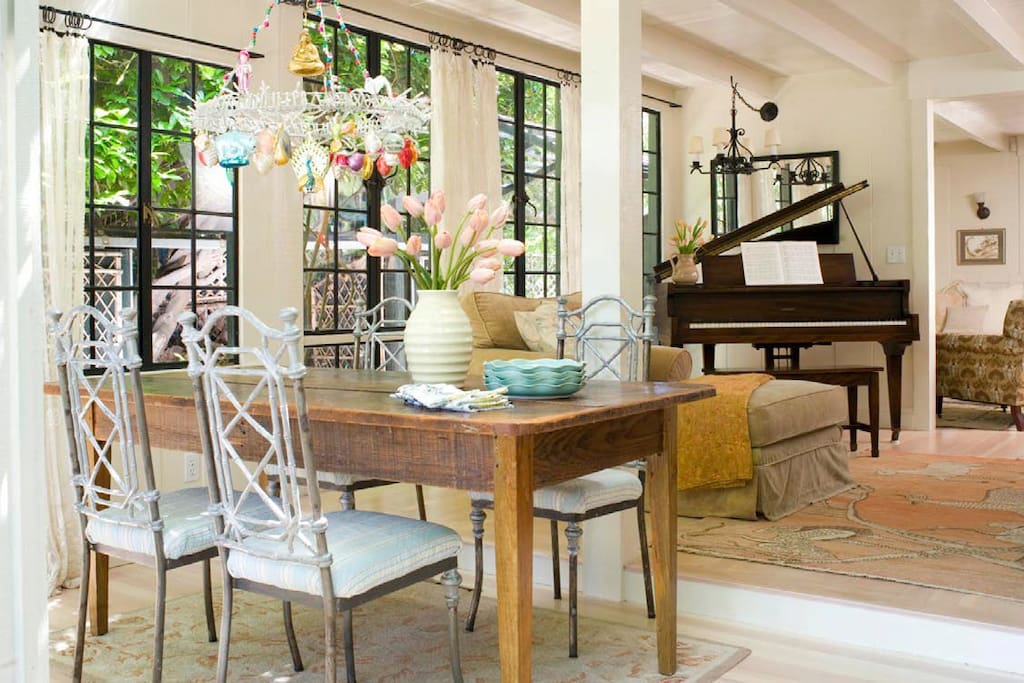 5 ft. grand piano