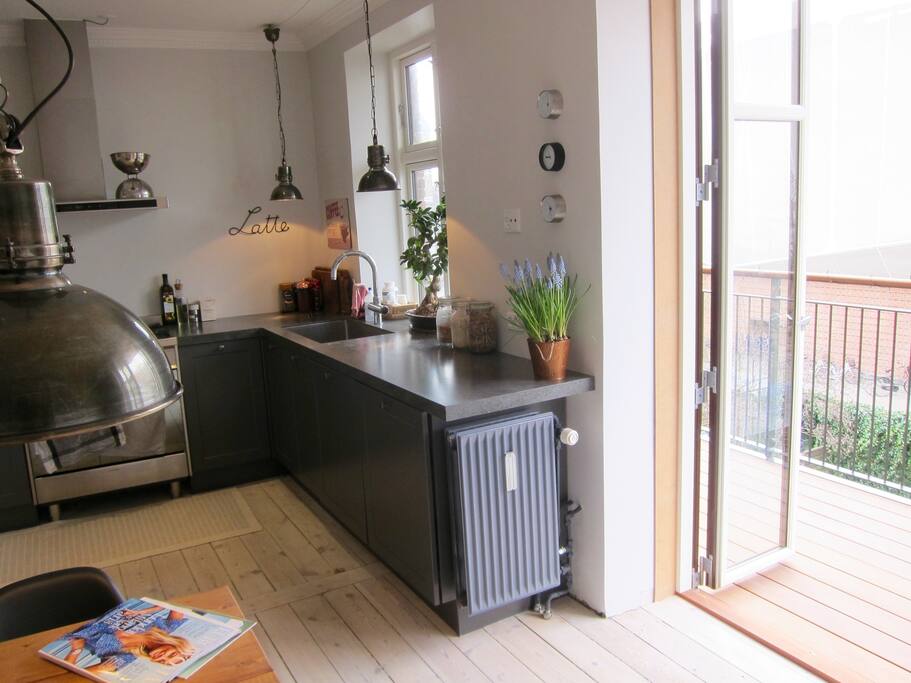 Charming kitchen-dining area