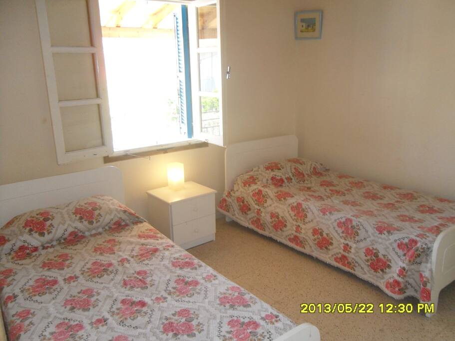 Apartment twin bedroom