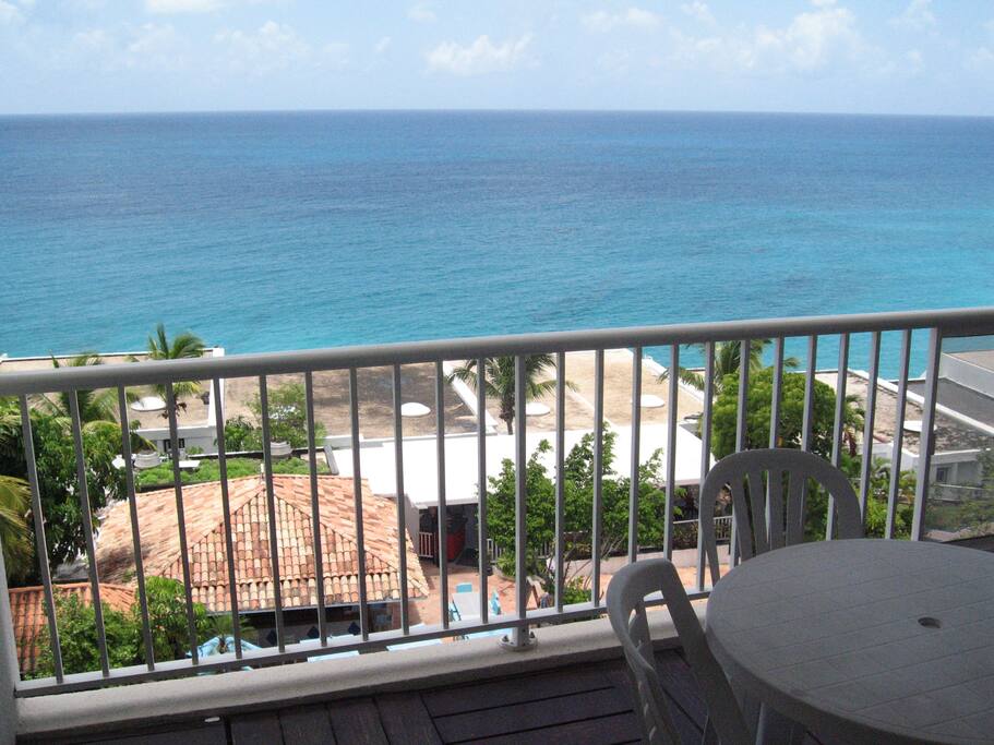 Sea view from the living