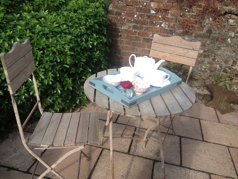 Breakfast outside