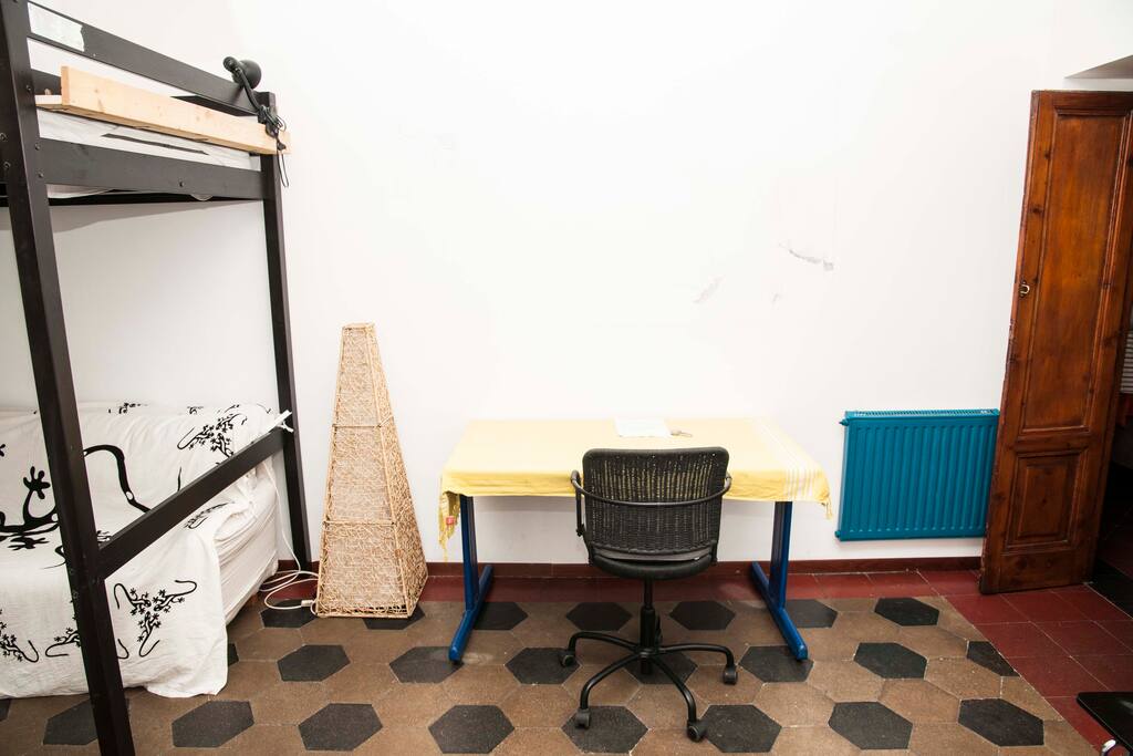 Bedroom - table