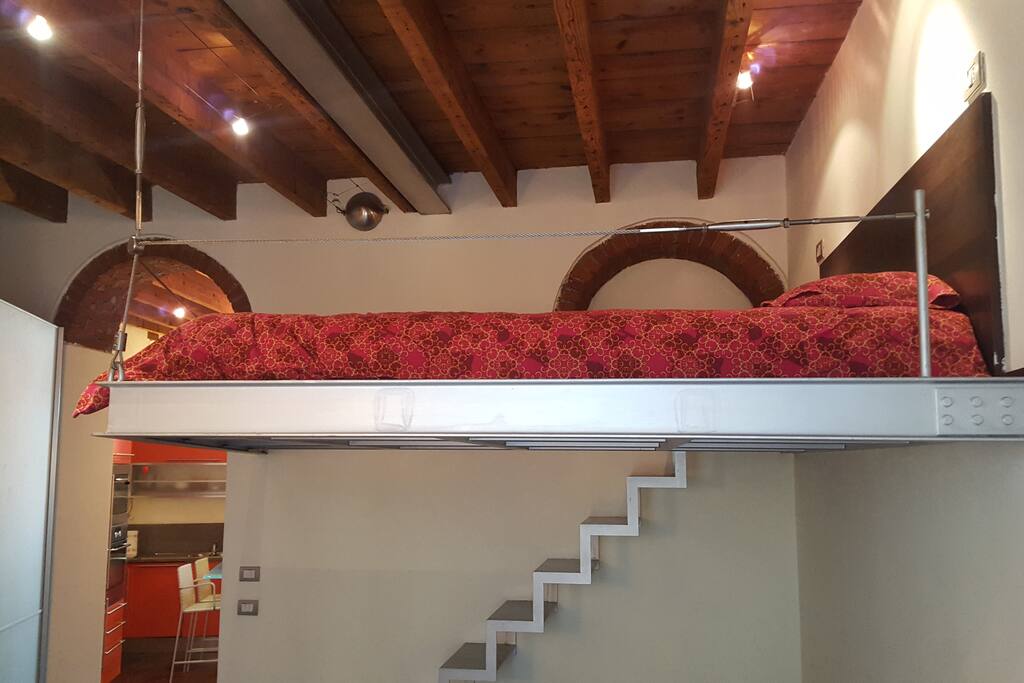 Letto su soppalco