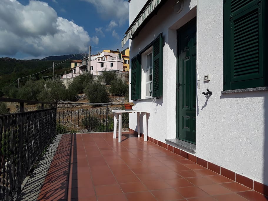 Terrace/entrance
