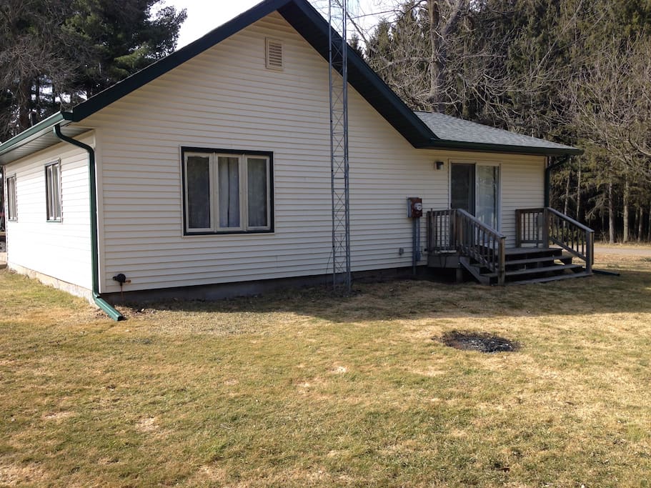 Sand Lake Cabin Houses for Rent in New Auburn, Wisconsin, United States