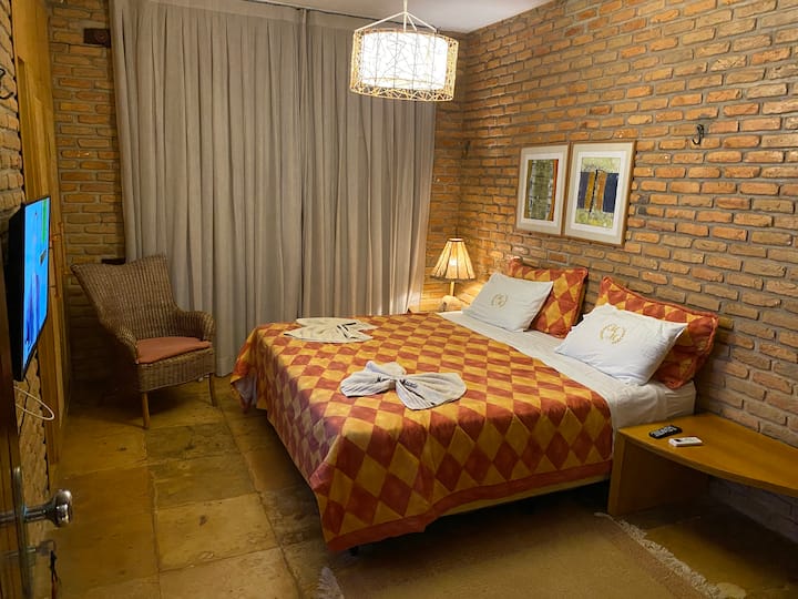 סוויטה 01 - חדר שמש