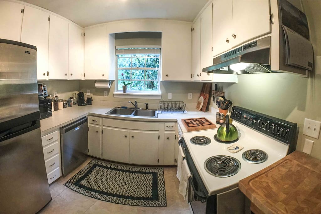 Kitchen-in-process (all appliances work great, we're just updating them as we go along!)