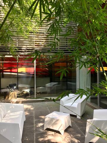 Ramp House – an iconic architectural home gallery image 3