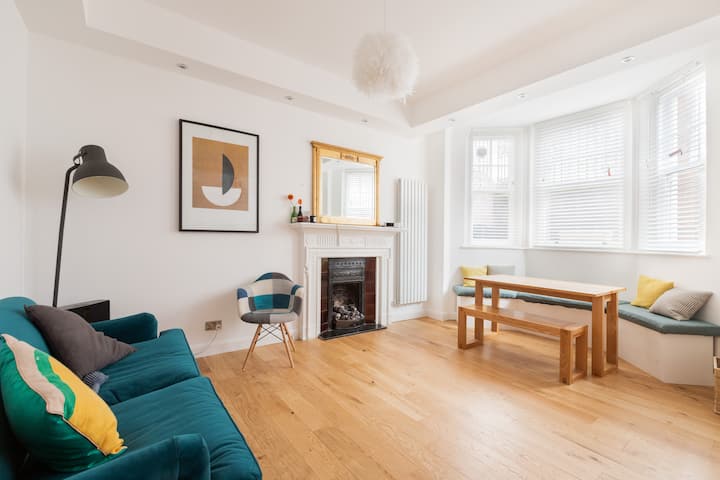 Spacious Central London 1-bed flat in Westminster