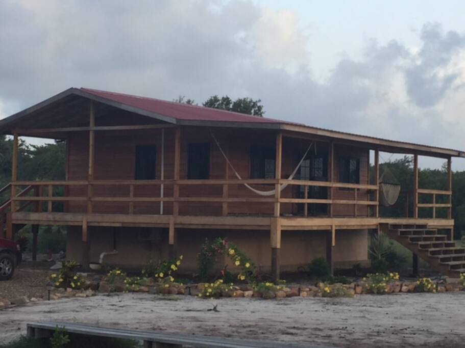Sunset cove - bungalow with wrap around lanai