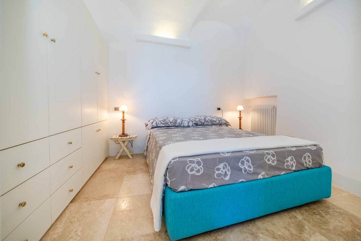 ห้อง 2: เตียงควีนไซส์ที่สะดวกสบาย 