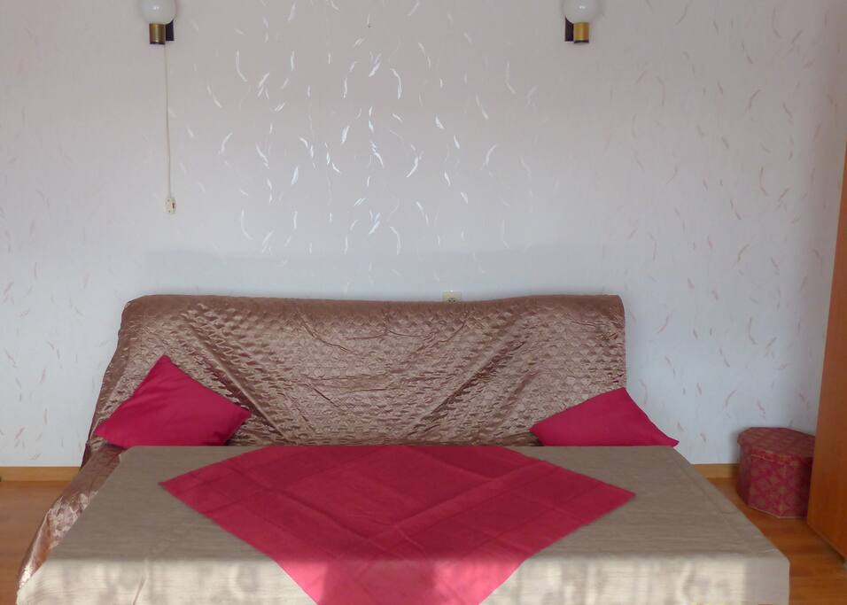 front view on the bed and table