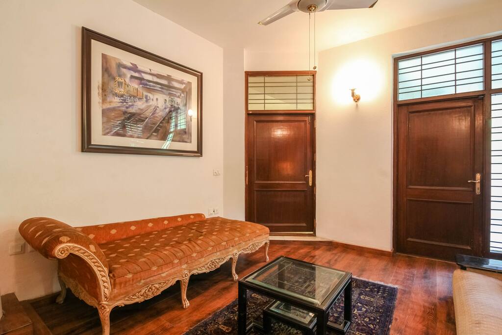 Bedroom: Sofa bed