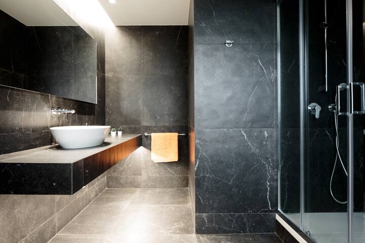 ★ Acropolis Outlook -Huge balcony & stunning view★ gallery image 4