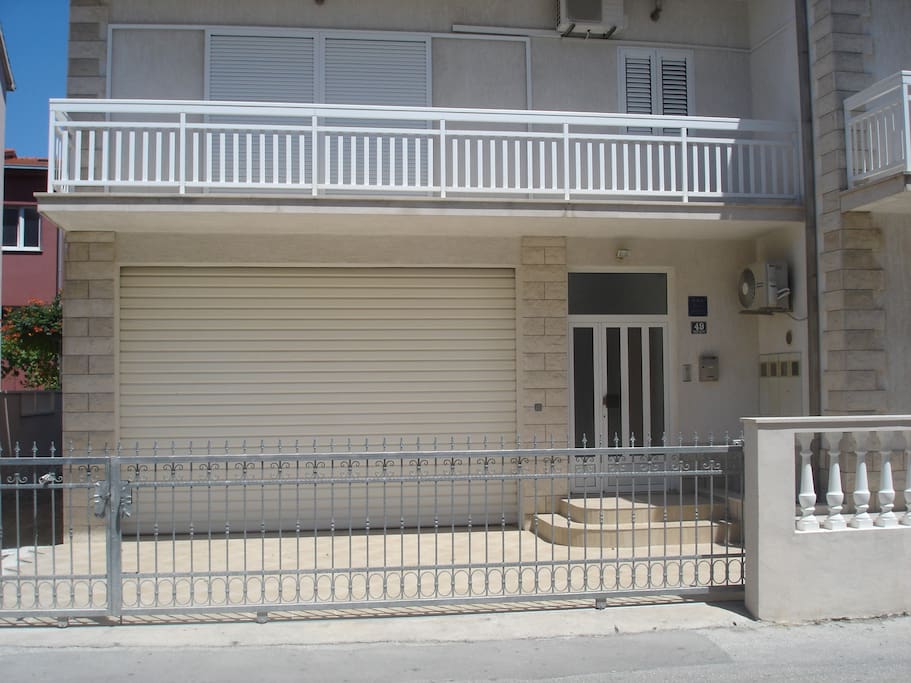 Entrance to the first apartment.