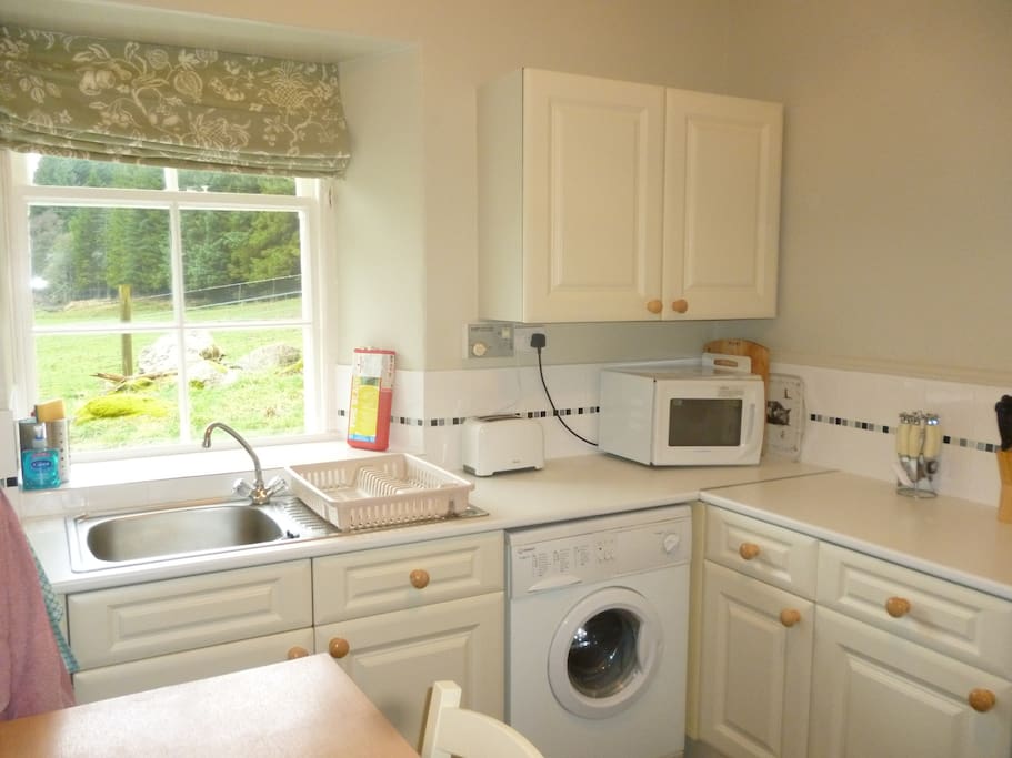 Fully equipped kitchen