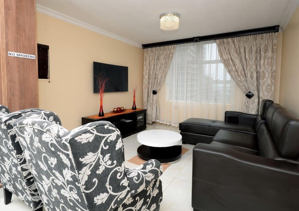 Lounge with sleeper couch for 2 people