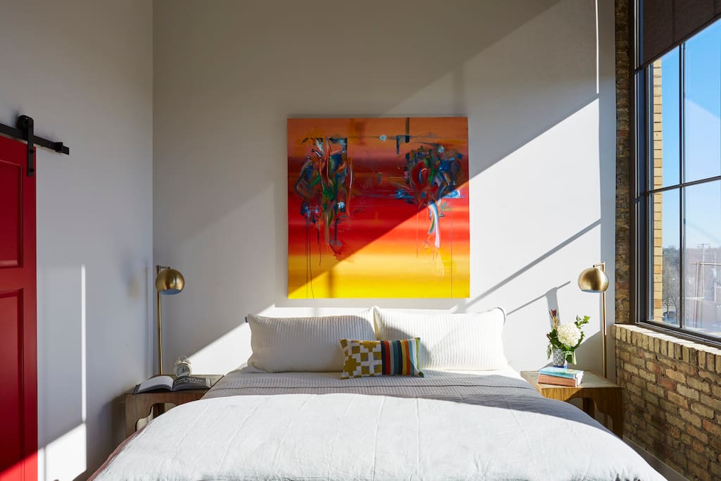 Suite 6: This 400 sq ft King Loft comes w/ exposed brick, pillow top Omaha Bedding Mattress, Brooklinen Sheets, work space, walk-in spa, high speed internet, Apple TV and cable.