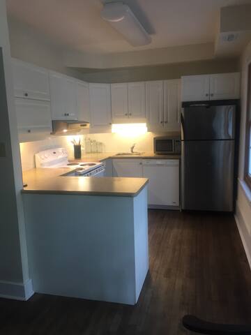 Osborne Village Charmer Minimum stay – 30 nights gallery image 5