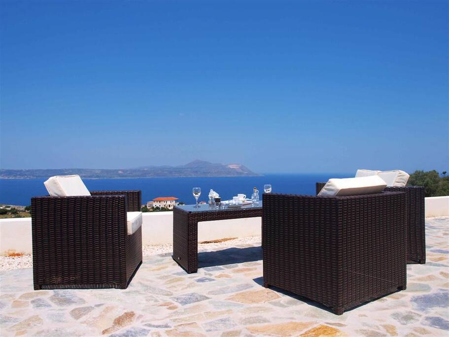lounge area