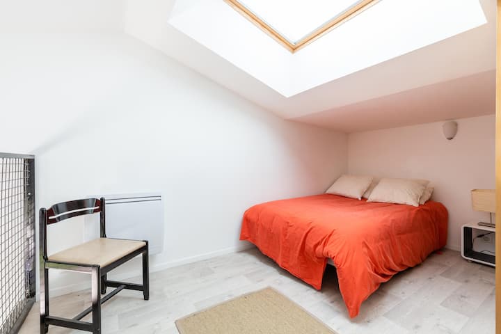 Loft in Marseille · ★4.61 · 2 bedrooms · 2 beds · 1 bath