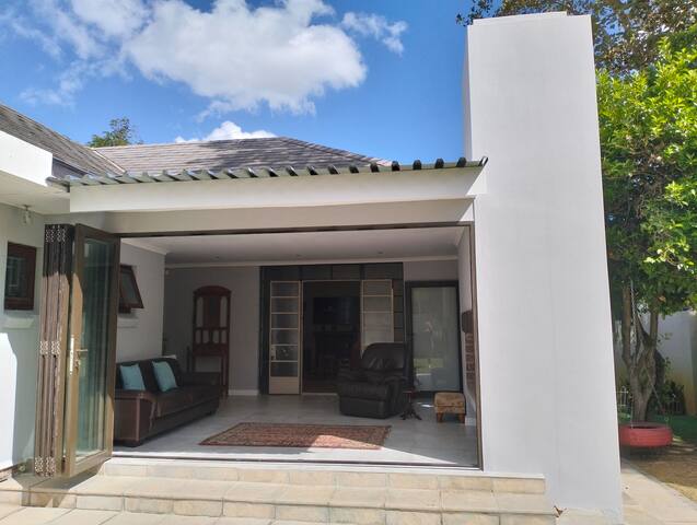 Central, comfortable, family home gallery image 5