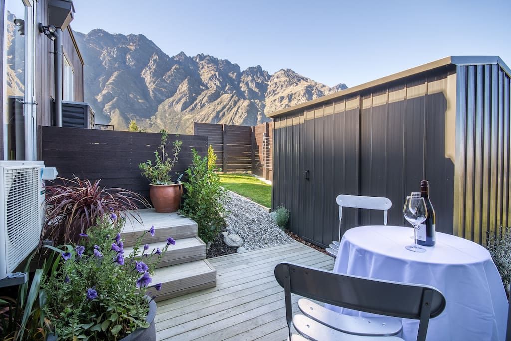 Private courtyard